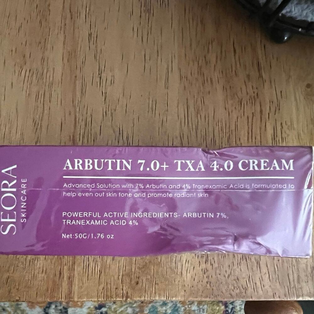 Seora Skincare Arbutin 7.0 + TXA 4.0 Cream 1.76 oz brightening moisturizer.